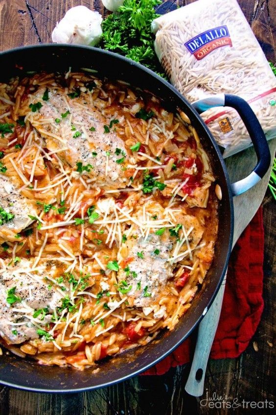 Tuna Pasta (Made in ONE Skillet!) - Chelsea's Messy Apron