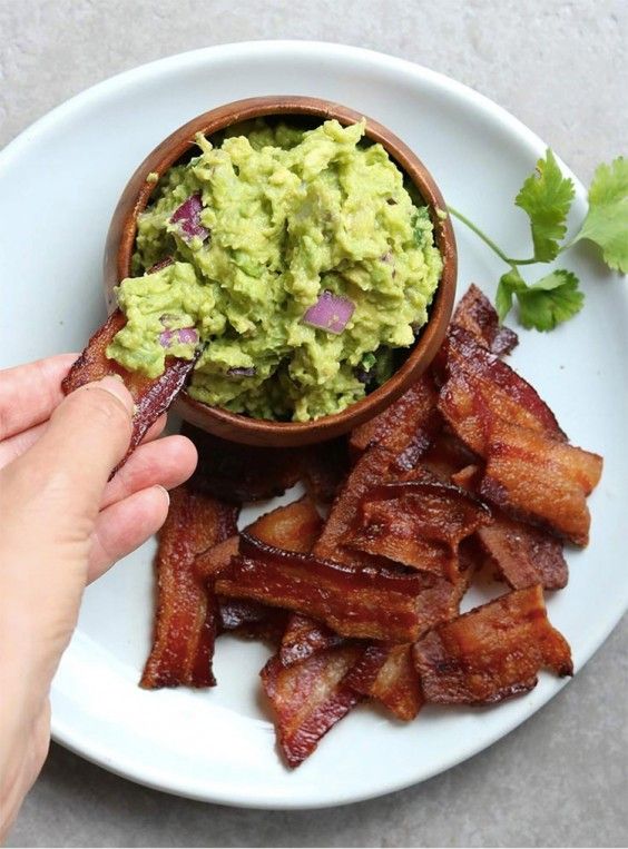 1. Bacon &quot;Chips&quot; and Thick Guacamole Dip