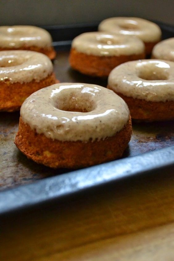 Paleo Donuts with Cashew Cinnamon Glaze 