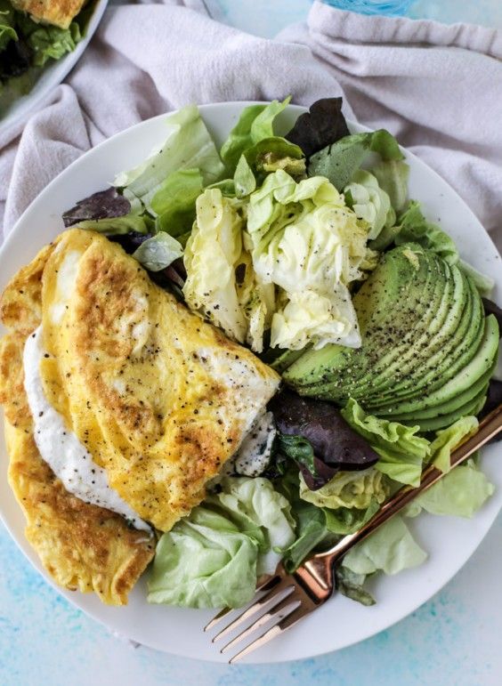 Cooking For Two: Spinach Burrata Omelet With Avocado Recipe