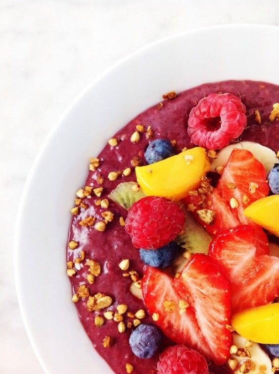 Paleo Breakfast Recipes to Eat by the Bowlful