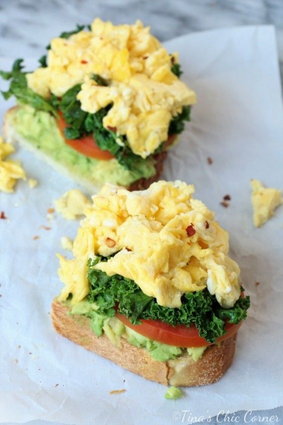 1. Avocado Toast With Eggs, Kale, and Tomatoes