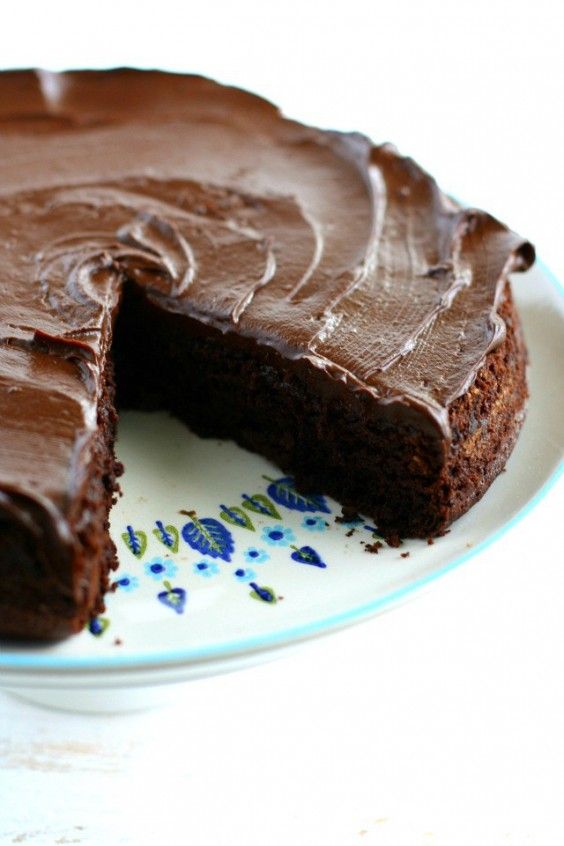 Veg Desserts: Chocolate Beet Cake with Chocolate Avocado Frosting