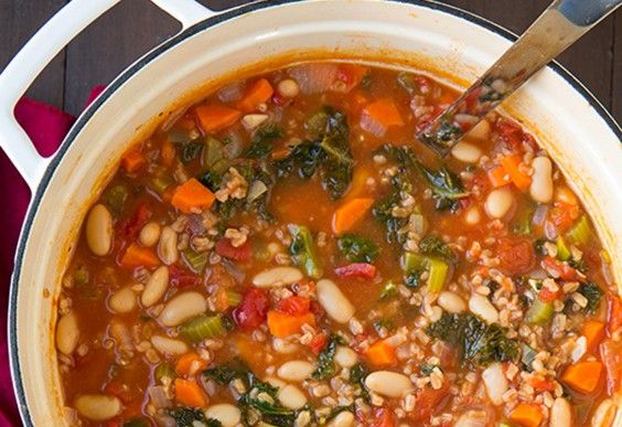 Mediterranean Kale, Cannellini, and Farro Stew