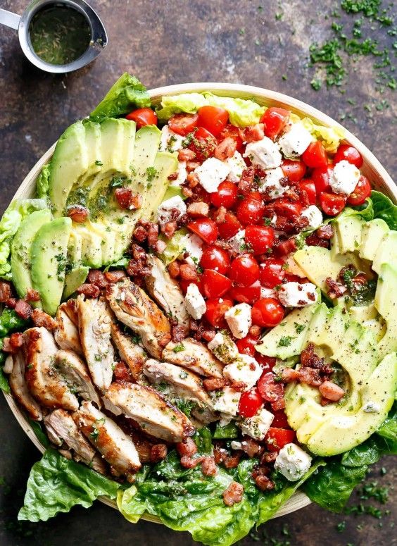 Mediterranean Chicken Recipes: Soups, Salads, Entrées, Wraps, Pastas