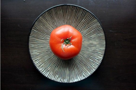 tomato plate
