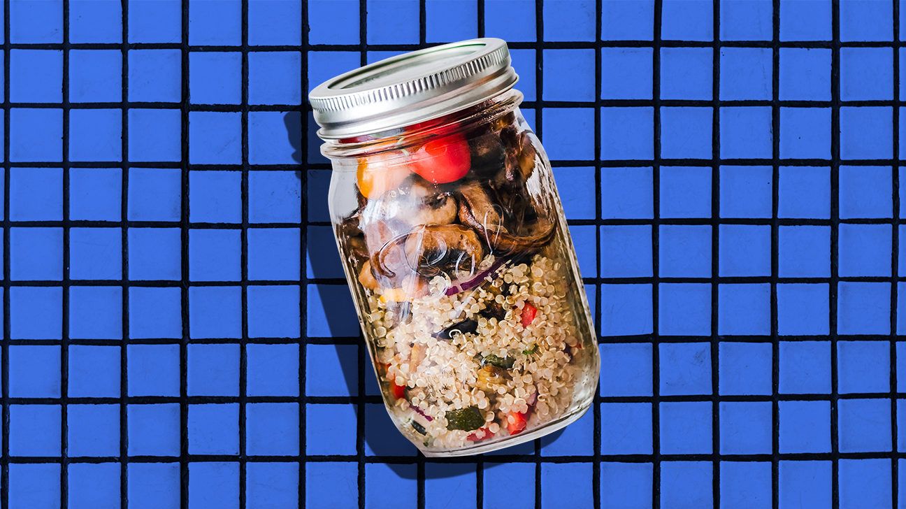 mason jar meal with granola and fruit