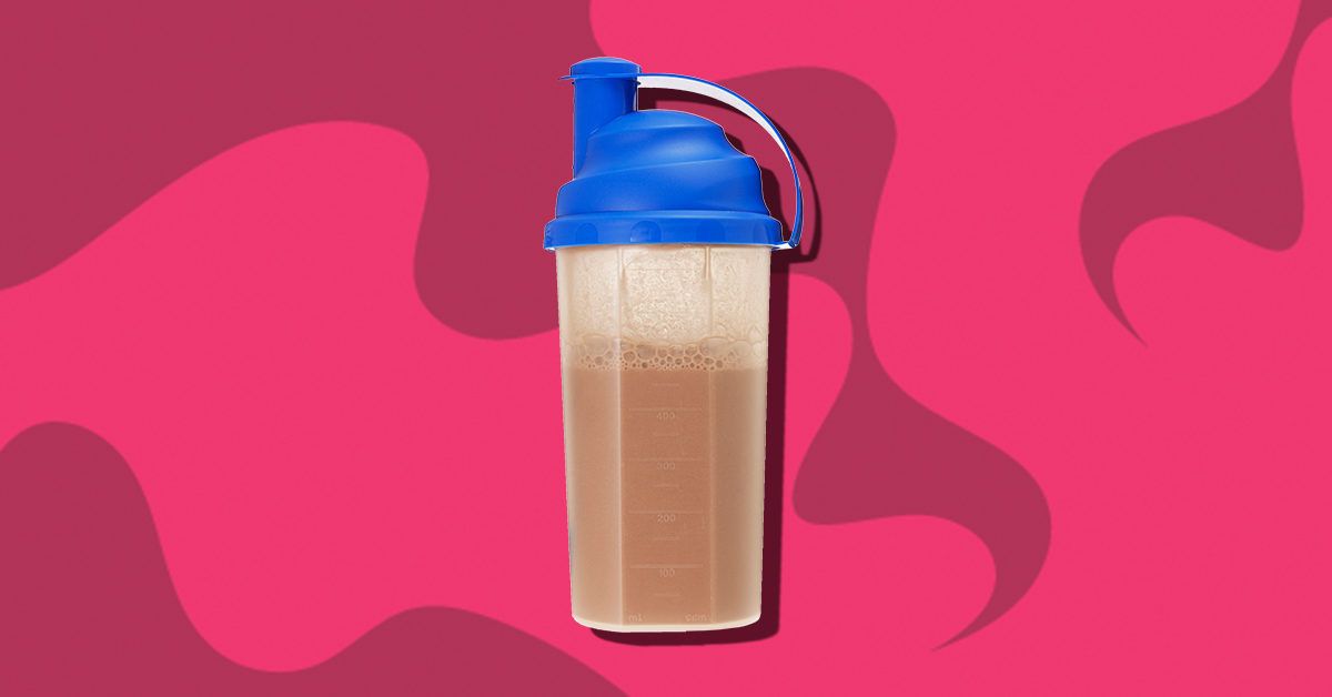 Can Protein Shakes Help You Lose Weight? Here's How to Do It Right