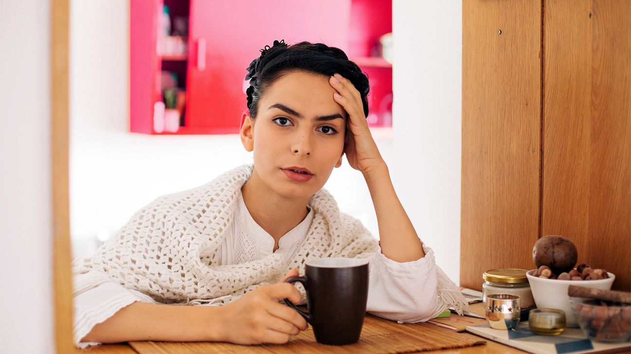 How to Treat a Caffeine Headache, Plus Causes and Symptoms