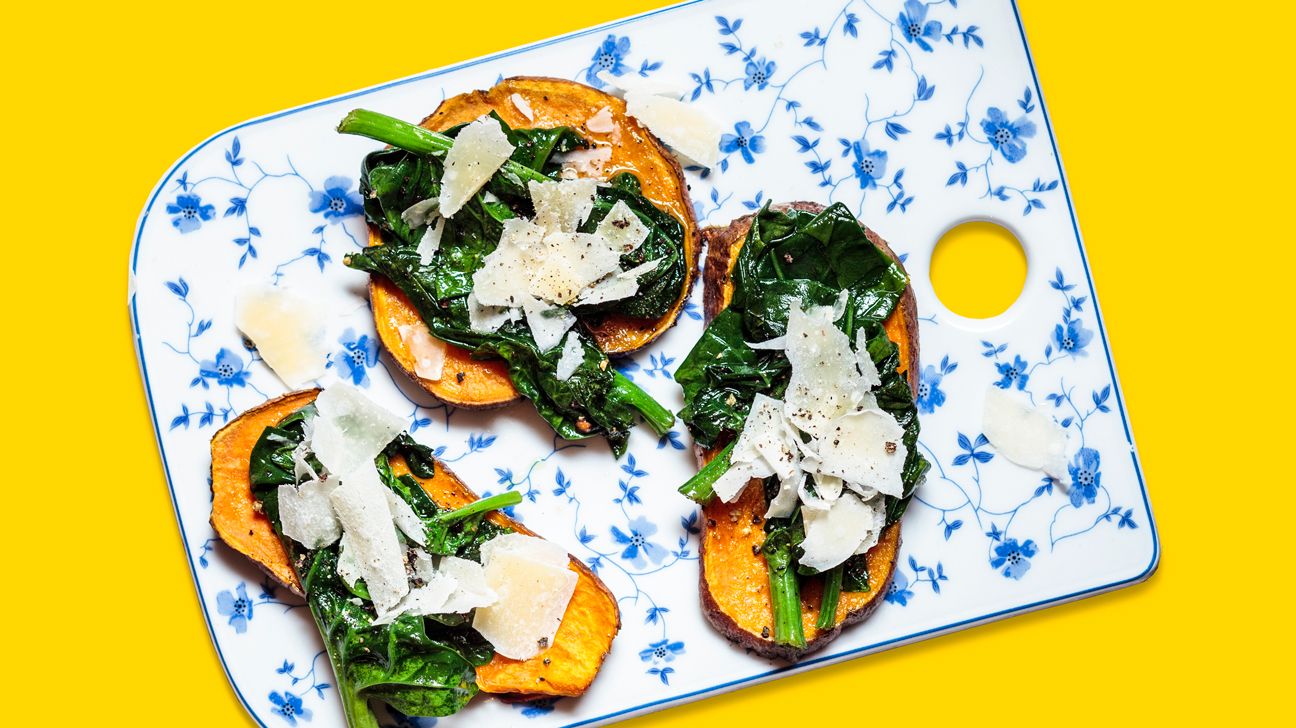 Whole30 sweet potato appetizers on a plate