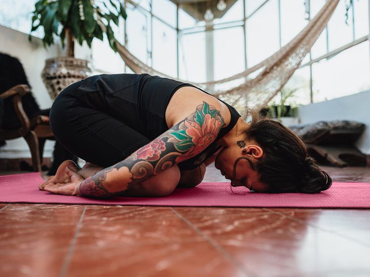Traveling? Here Are Eight Yoga Poses to Combat Stiffness | By Mia Barnes –  YOGA + Life® Magazines