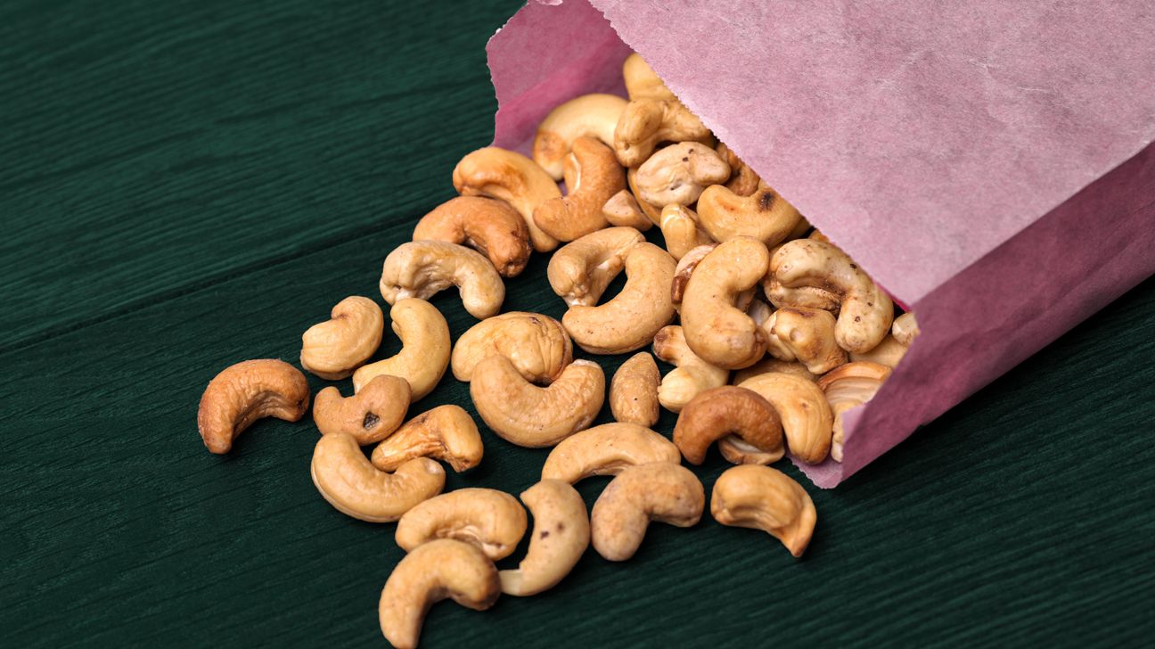 Are Cashews Good for You? Benefits, Risks, and Recipe Ideas