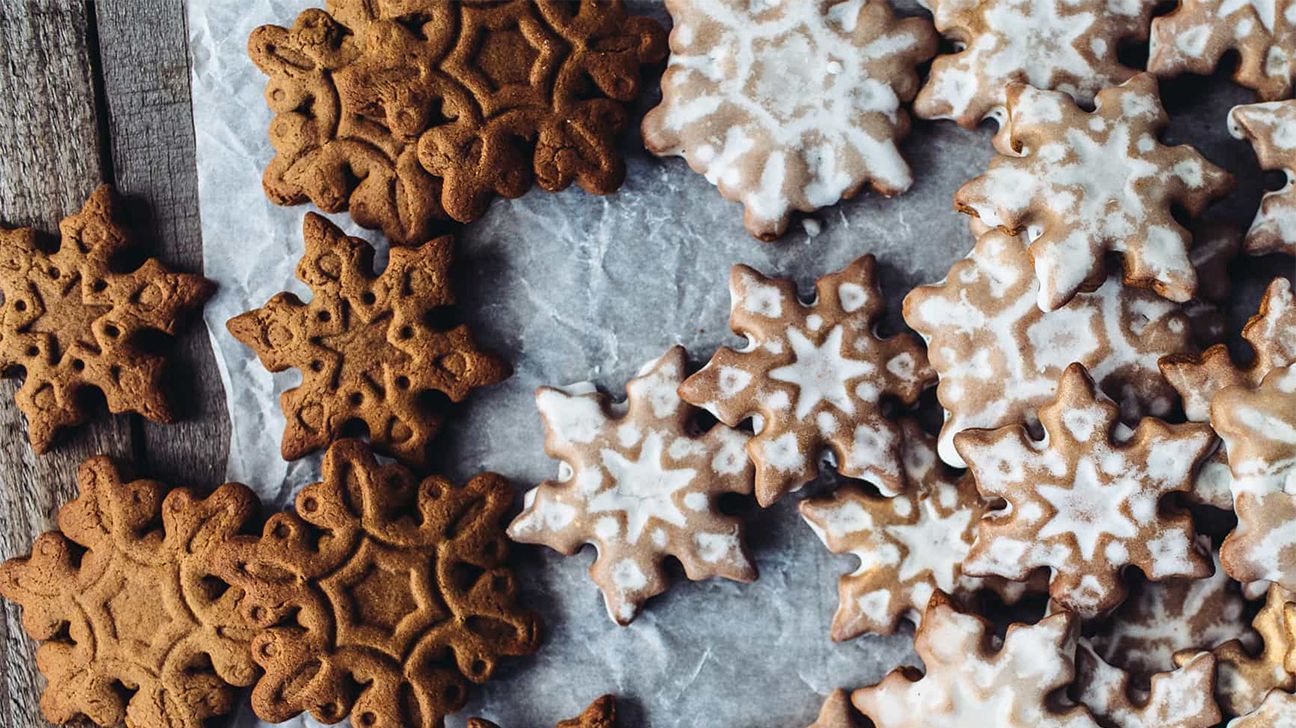 Holiday Cookie Recipes: 71 Easy, Unique, and Creative Ideas