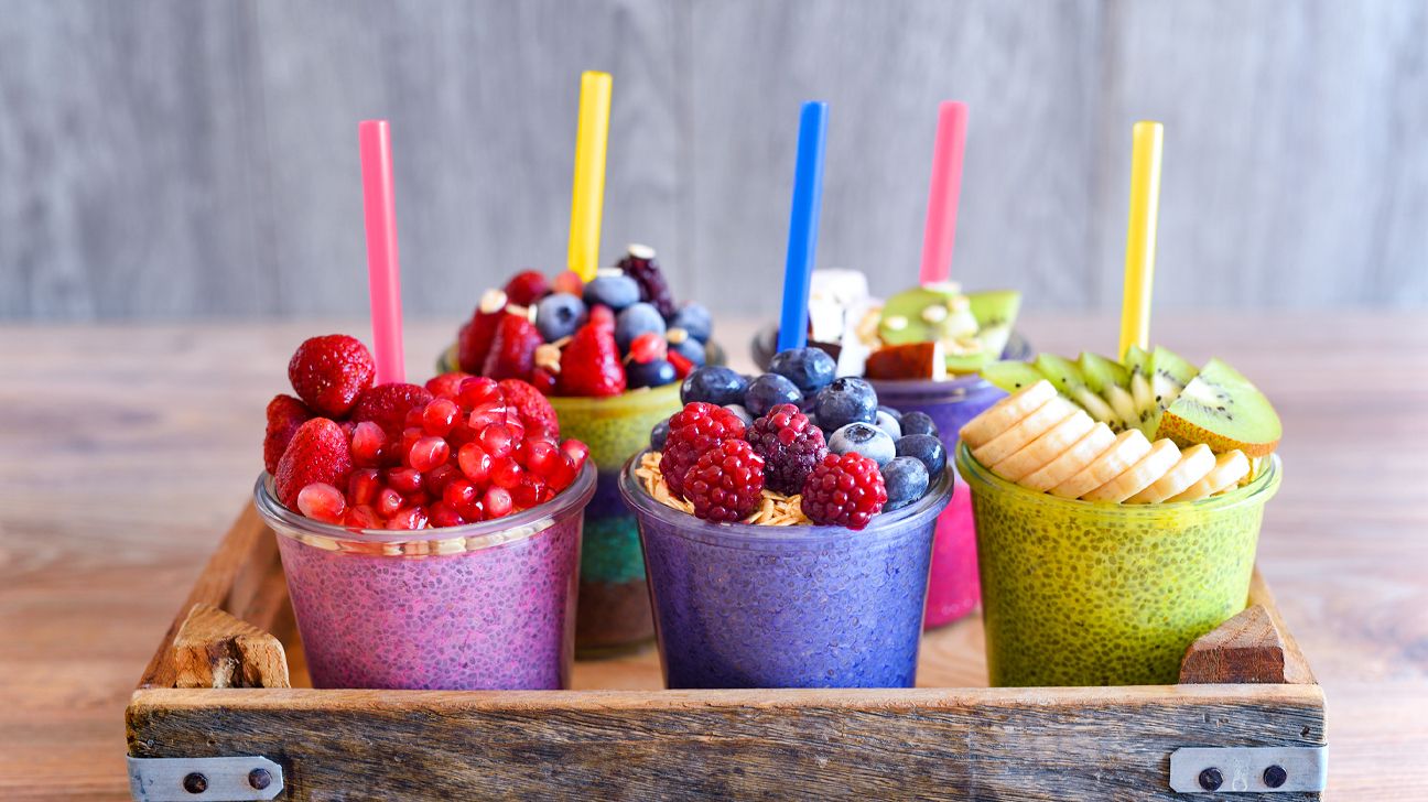 Best Smoothie Cups For People On The Go - Spin the Food