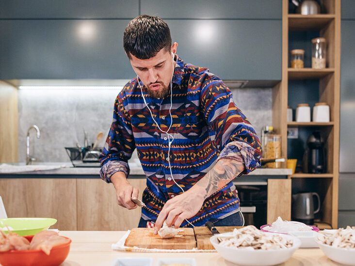 Men Who Cook: 11 Gifts to Delight Your Favorite Male Chef