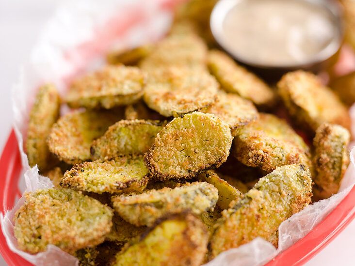 https://media.post.rvohealth.io/wp-content/uploads/sites/2/2020/11/Airfryer-Parmesan-Dill-Fried-Pickle-Chips-The-Creative-Bite-4-copy-732x549.jpg