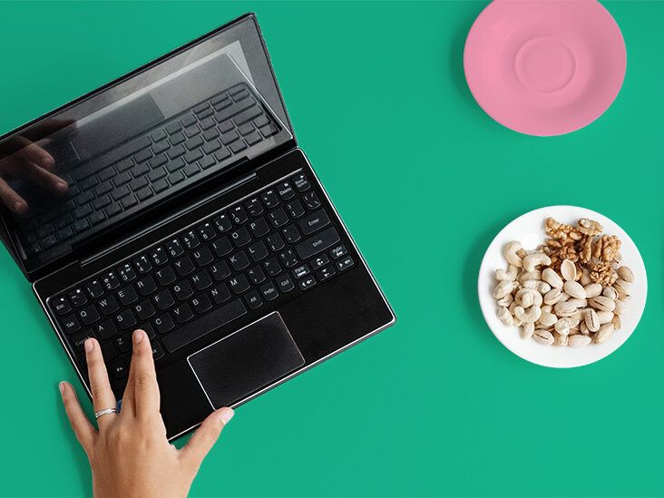 Healthy Snack Ideas for Work Because Who Needs the 3 p.m. Slump?