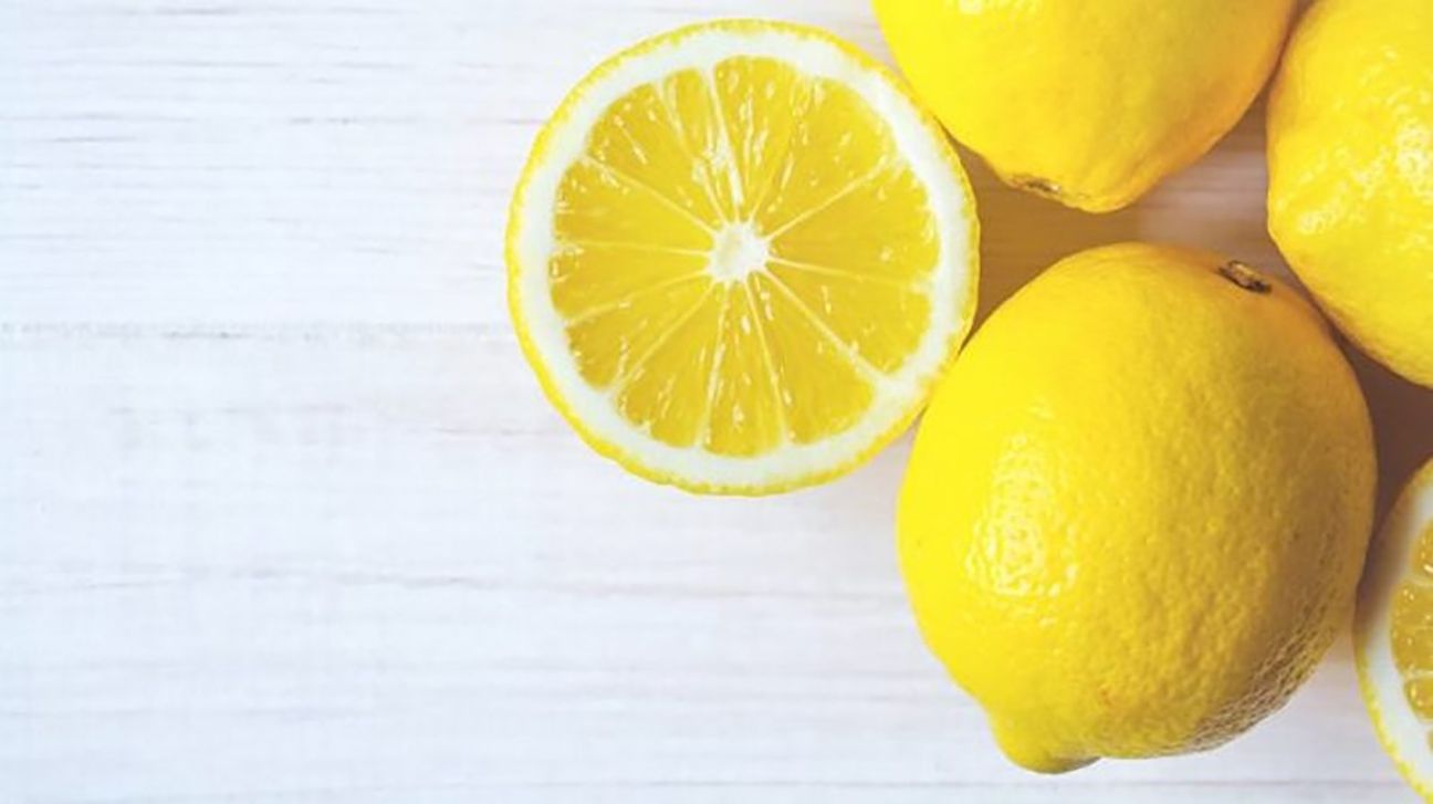 What Is a Meyer Lemon? And How Is it Different from a Regular Lemon?
