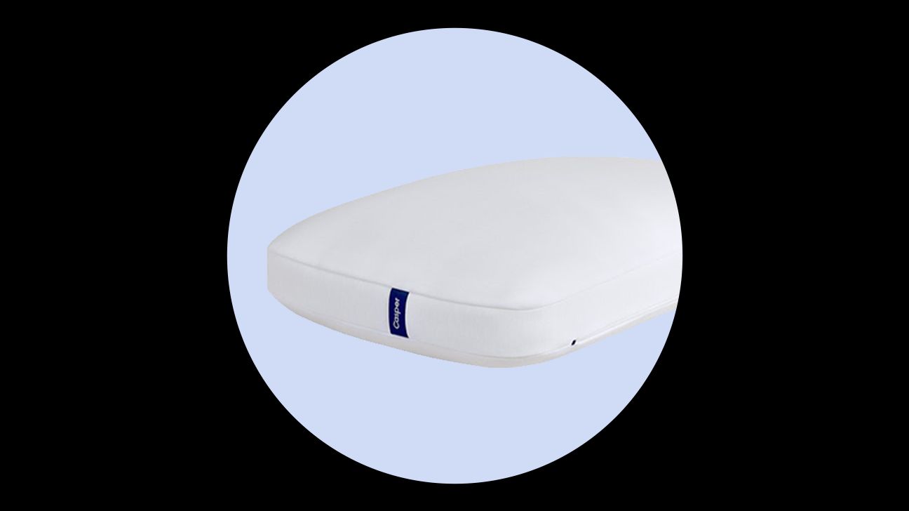 The 12 Best Pillows for Side Sleepers of 2022 Greatist