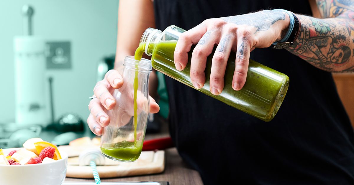 15 Greatist Detox Drinks: Homemade Recipes and Benefits