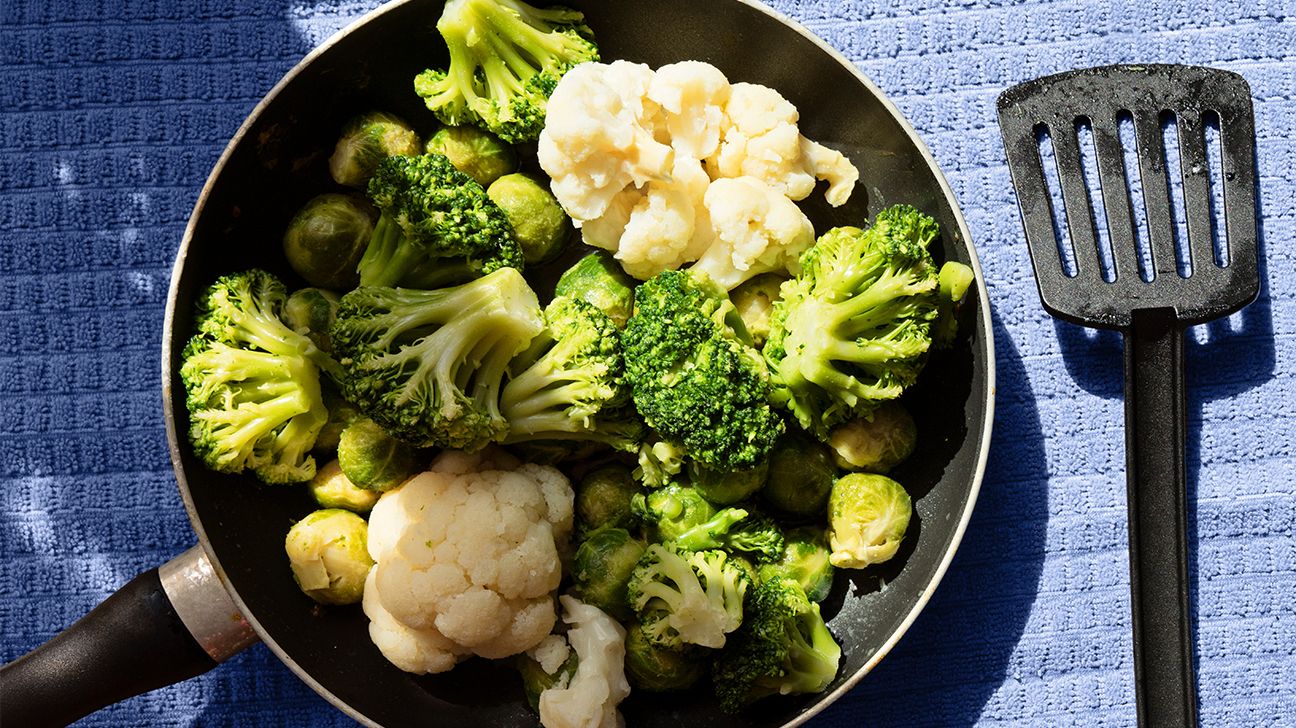 broccoli vs. cauliflower