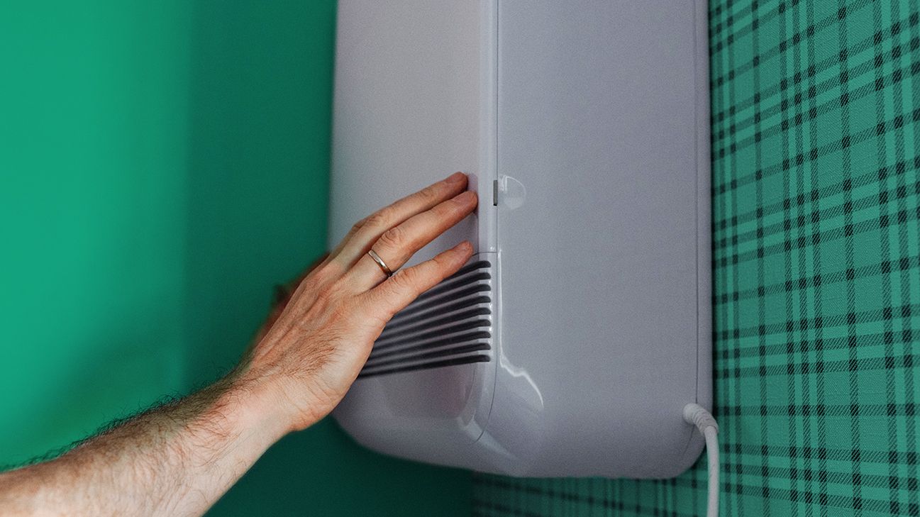 https://media.post.rvohealth.io/wp-content/uploads/sites/2/2021/03/282237-grt-Dehumidifier-Benefits-296x728-header_body.jpg