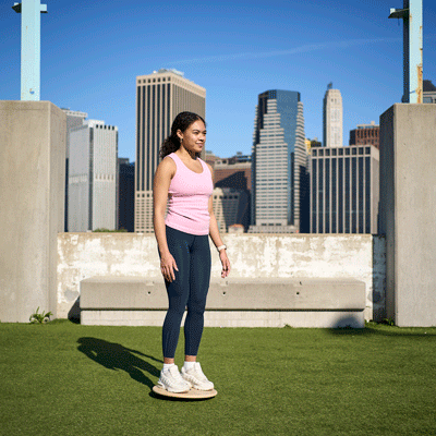 The Best 15 Balance Board Exercises to Try Today