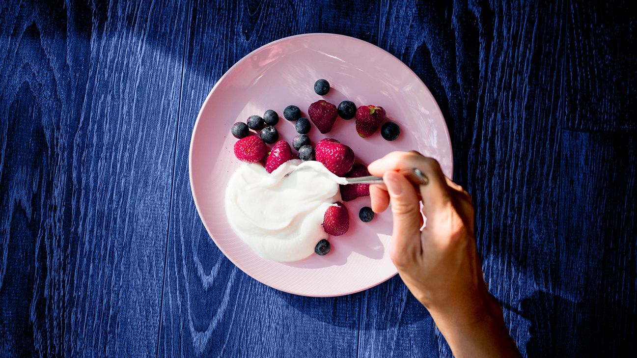 Yogurt: one of the Best Probiotic Food Sources