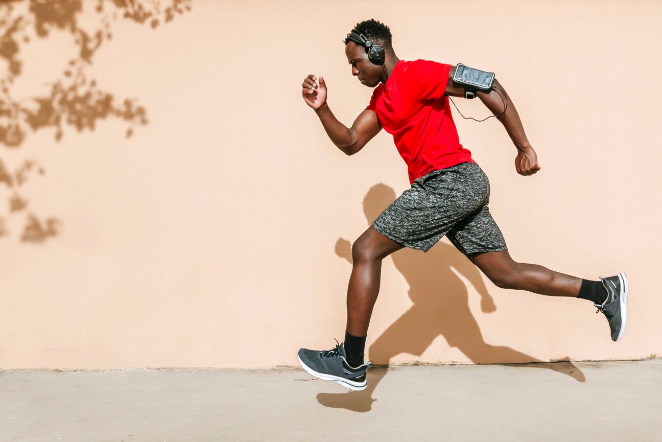 8 Tricks to Help You Run a Faster Mile