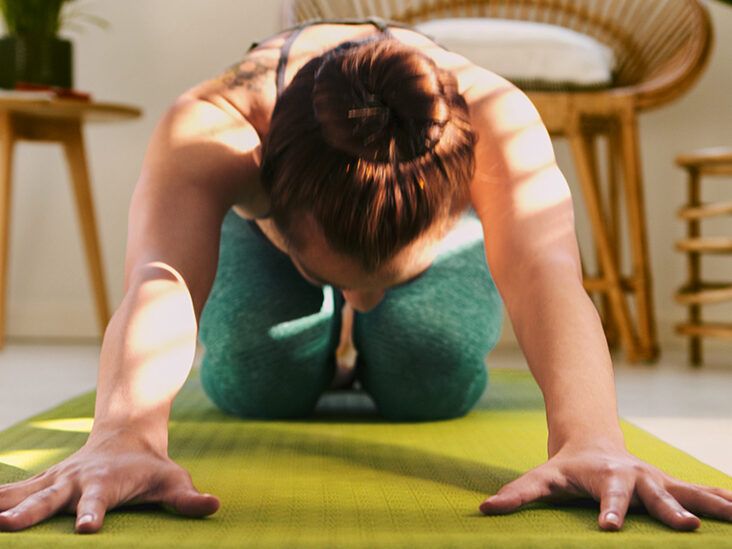 Happy baby pose causes me huge amounts of pain and frustration. What gives?  And how do I become as flexible as this woman with a smile on her face? :  r/yoga