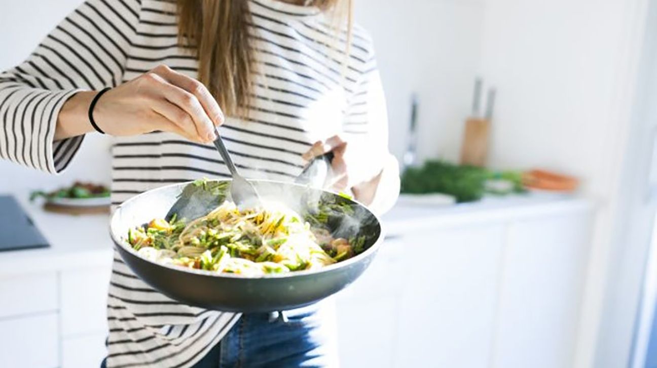 Teflon Pan And Spatula High-Res Stock Photo - Getty Images