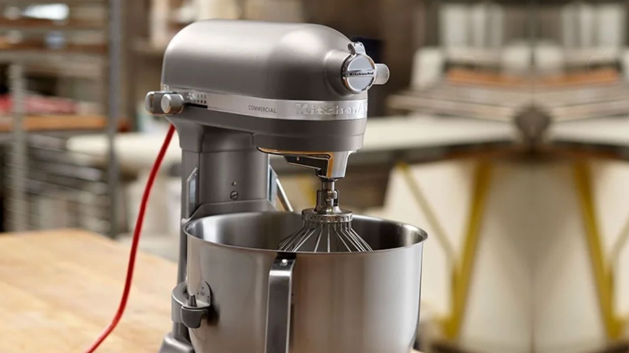 Which KitchenAid Mixer Is Right For Me? Comprehensive Support