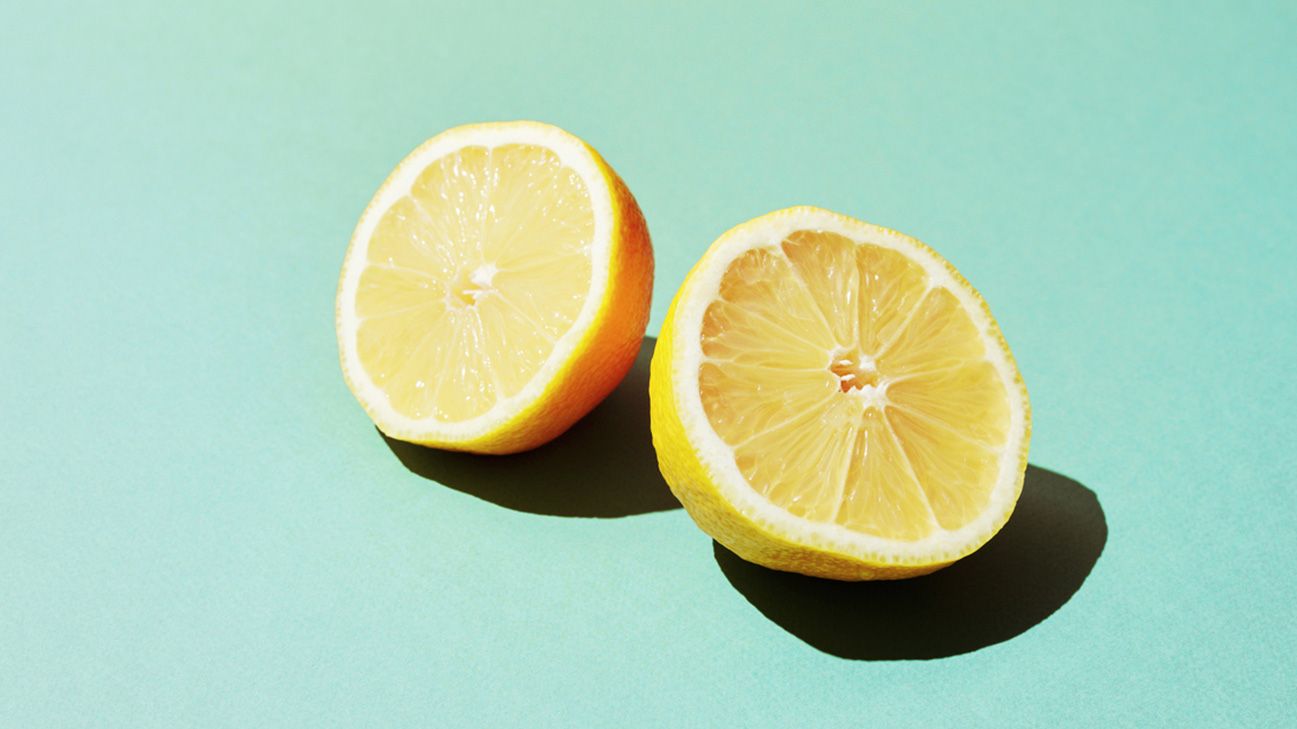 Substitute for Lemon Juice: 11 Best Alternatives