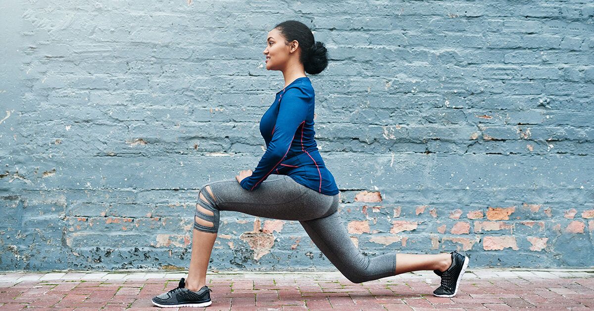 12 Essential Stretches to Do Before Running