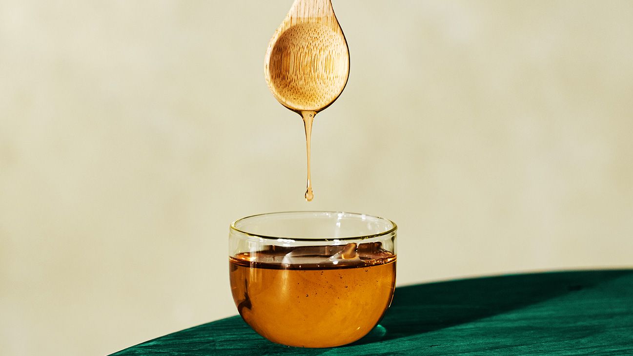 Is honey healthy? How to make sure you don't get stung