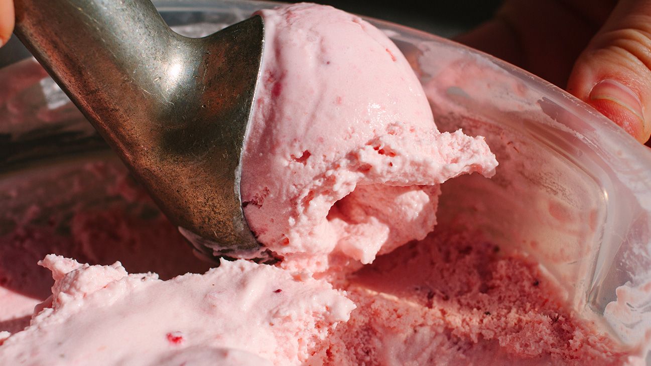 Strawberry ice cream