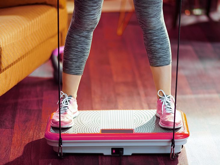 Vibration Plate Benefits, According to a Weightlifting Coach