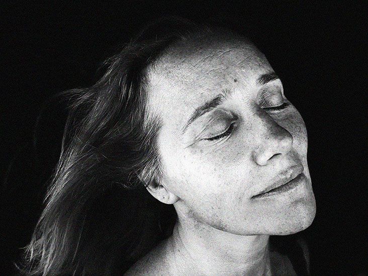 Psoriatic arthritis flareups Triggers, symptoms, and treatment