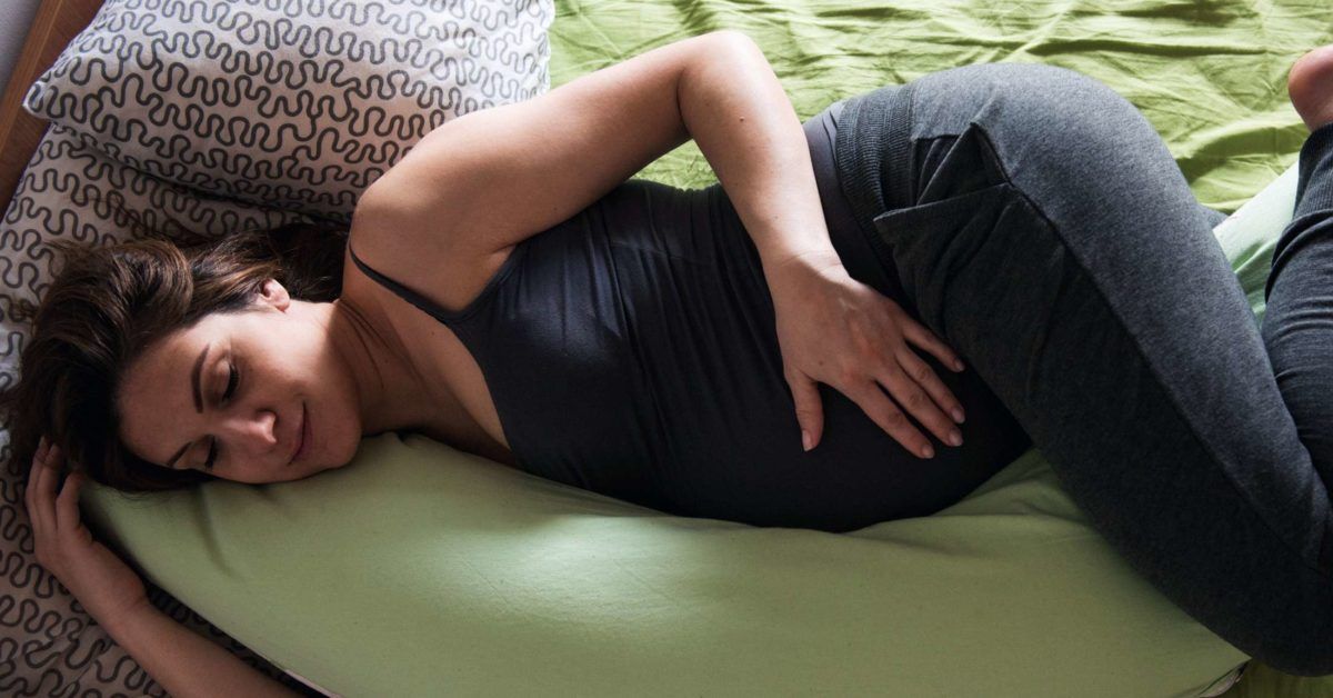 How to sleep when pregnant: Best positions and sleep aids