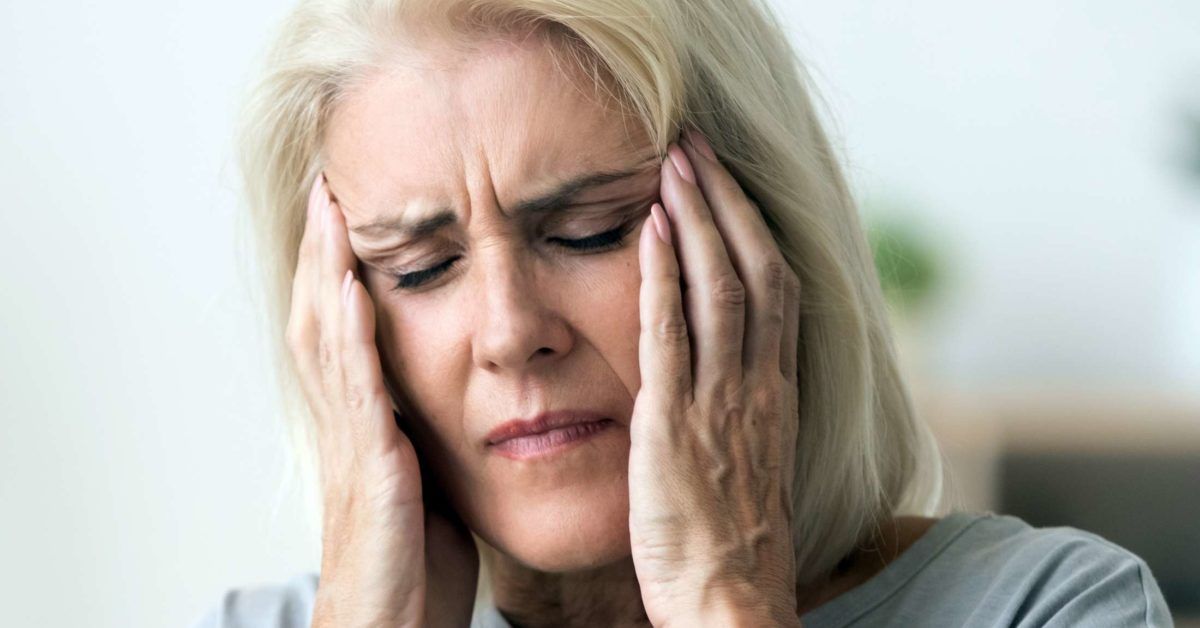 Oscillopsia: Causes, symptoms, and treatment