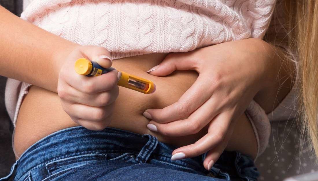 Insulin pens: Types, benefits, and how to use them