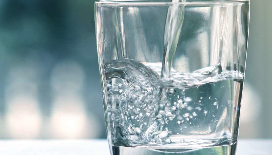 Raw water: Is it safe to drink?