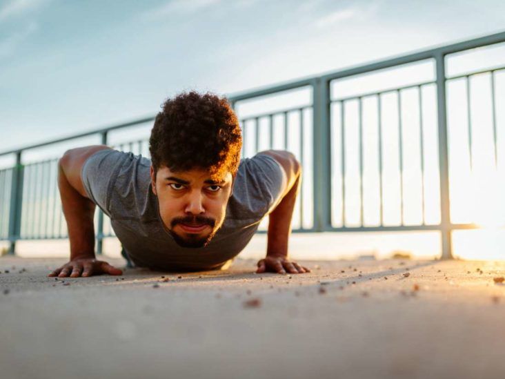 Pushups every day: Benefits and risks