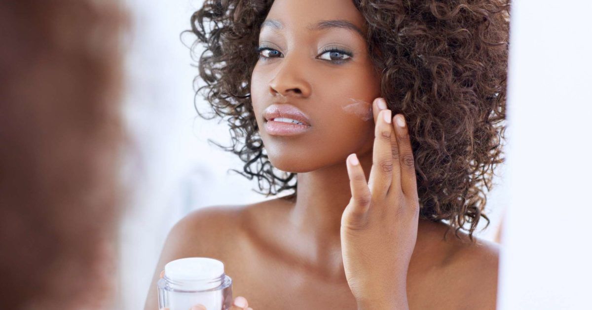 4 razones por las que jamás deberías secarte la cara con una