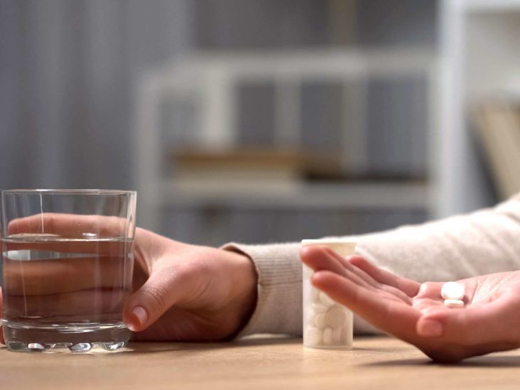 Antidepressant overdose symptoms and treatment