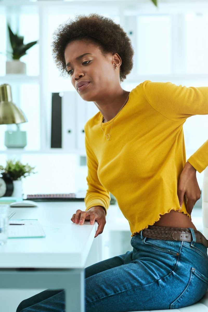 Why does my back feel hot? Symptoms, causes, and treatment