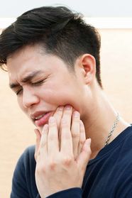 Bump On Gums Causes And How To Treat Them