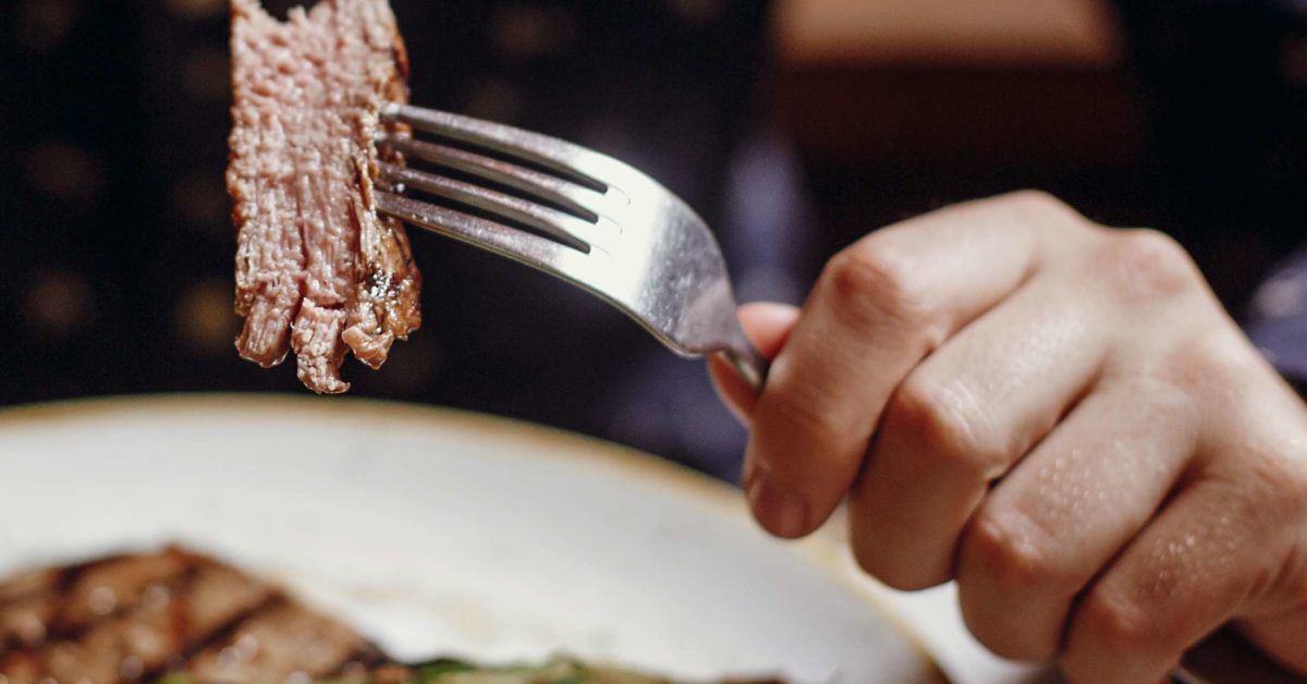 Experts Debate: Should You Eat Less Meat to Slim Down?