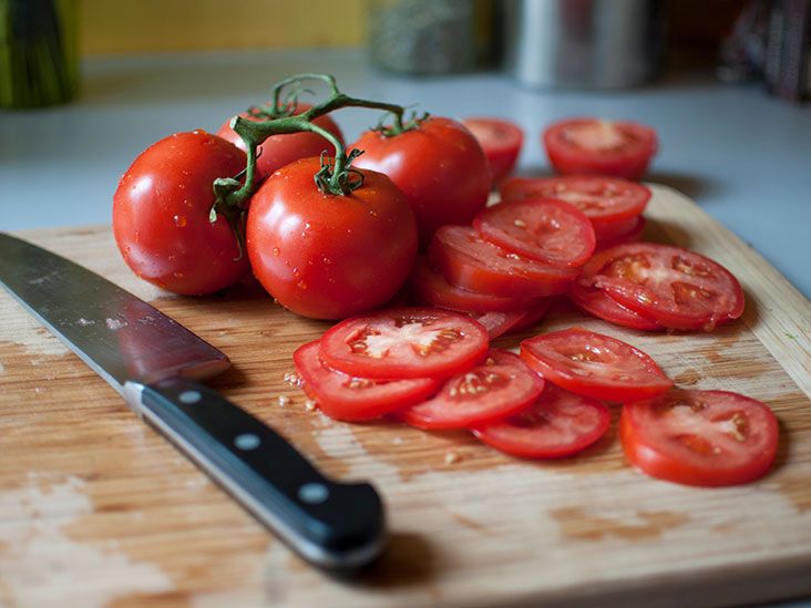 Carbs in tomatoes The best low carb fruits and vegetables