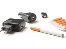 Nicotine in e cigarettes and smoking cessation devices carcinogenic